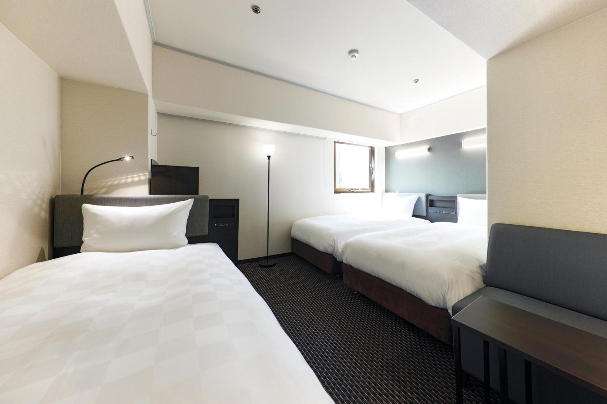 Hotel Consort Shin-Ōsaka Eksteriør bilde