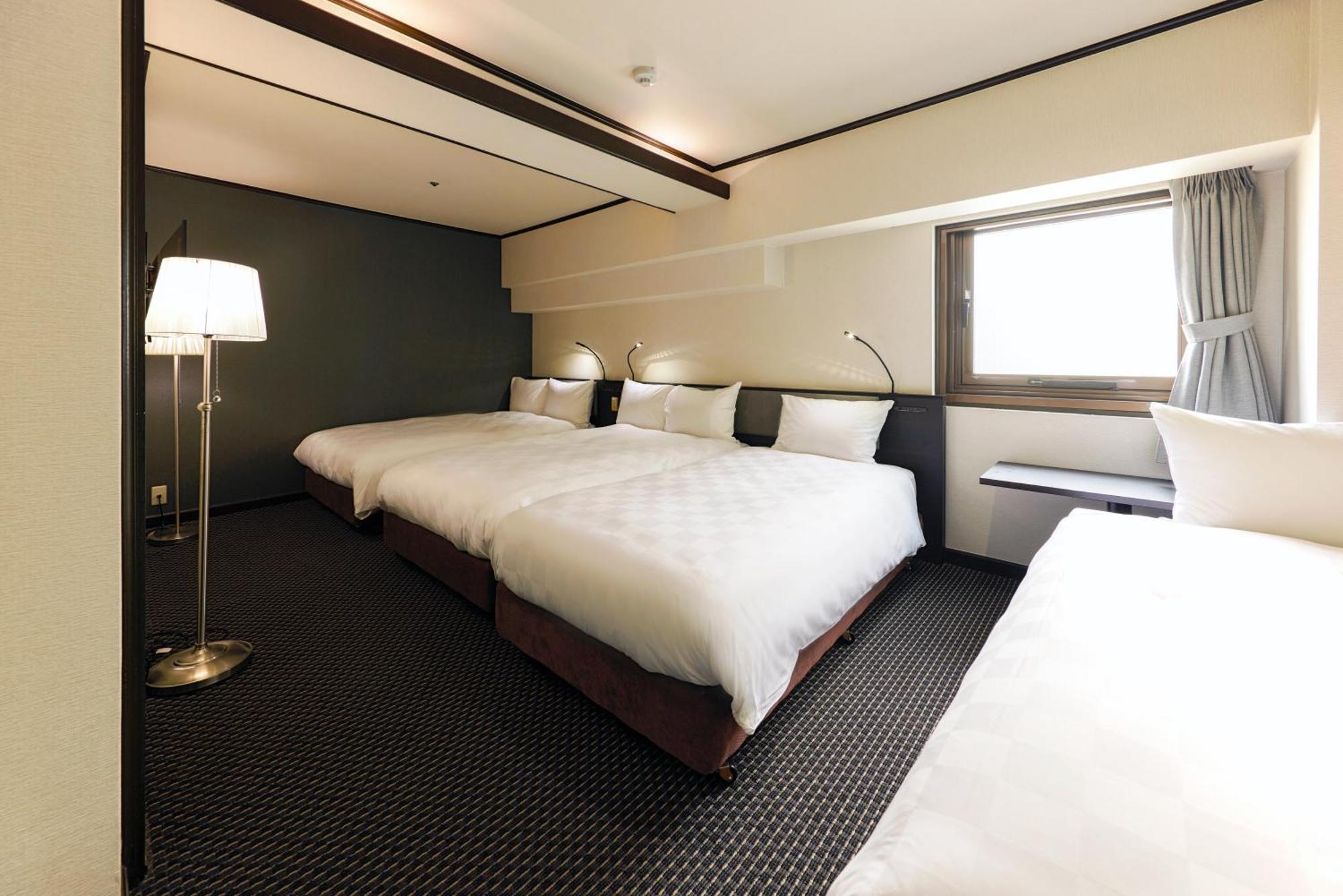 Hotel Consort Shin-Ōsaka Eksteriør bilde